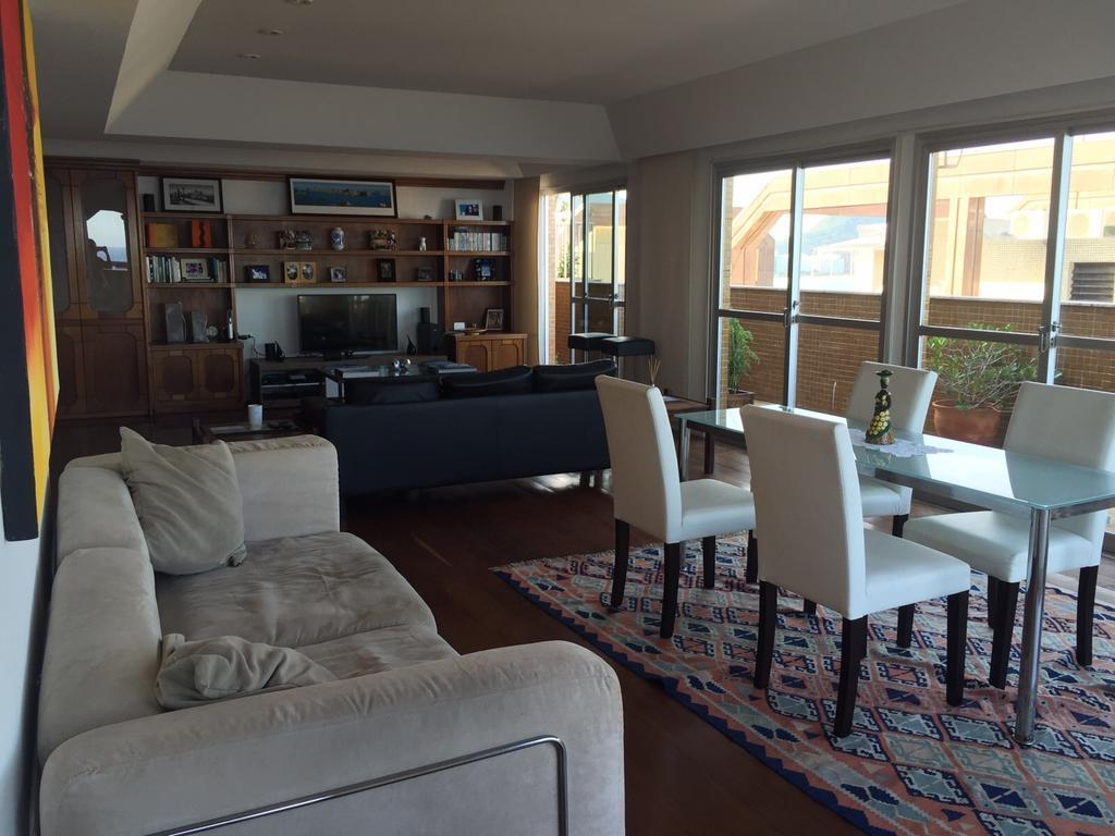 Apartemen Penthouse Copacabana *