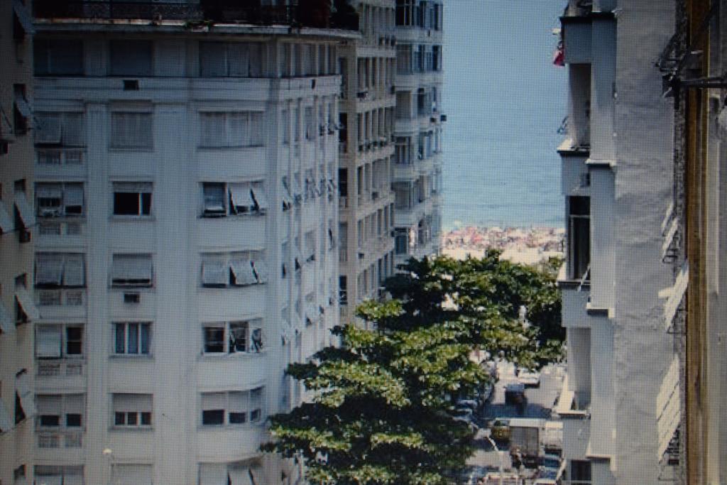 Penthouse Copacabana Apartemen